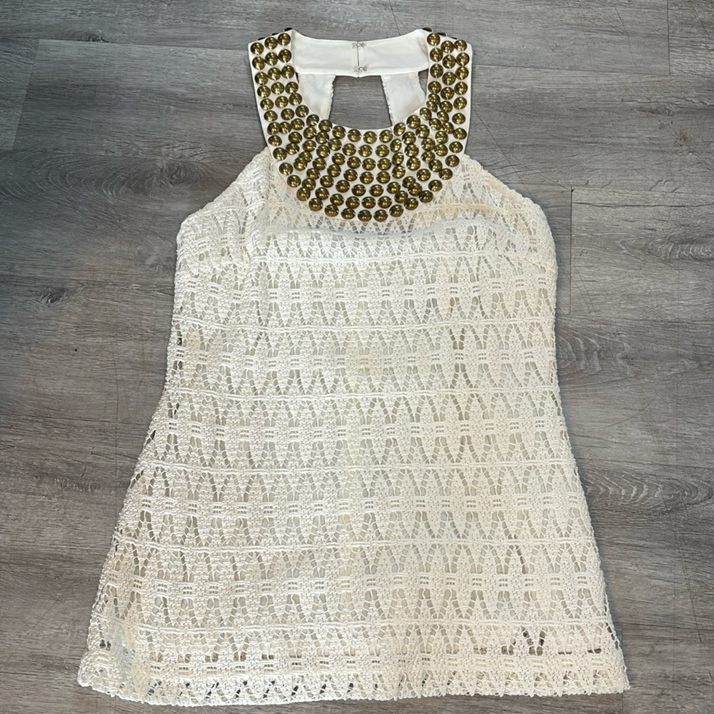 Trina Turk beaded crochet lace white sleeveless halter top Sz 6